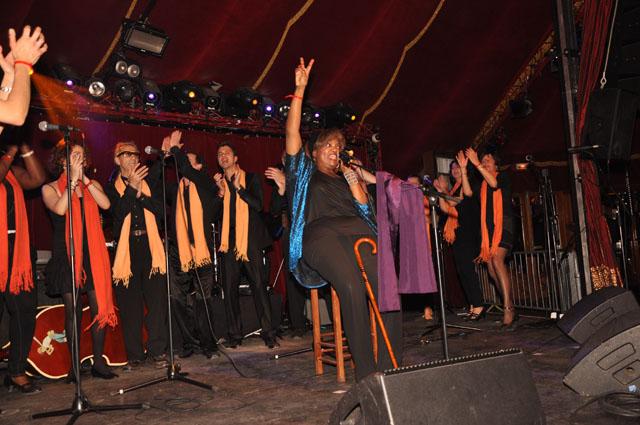 min 2011 12 10 cabaret sauvage 081